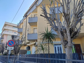 E01 - Appartamento 5 posti letto ARIA CONDIZIONATA Alba Adriatica